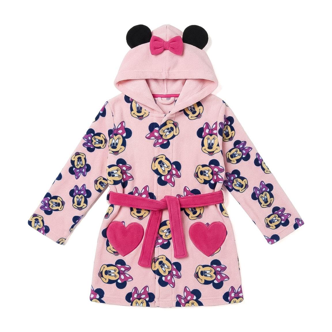 Minnie- 